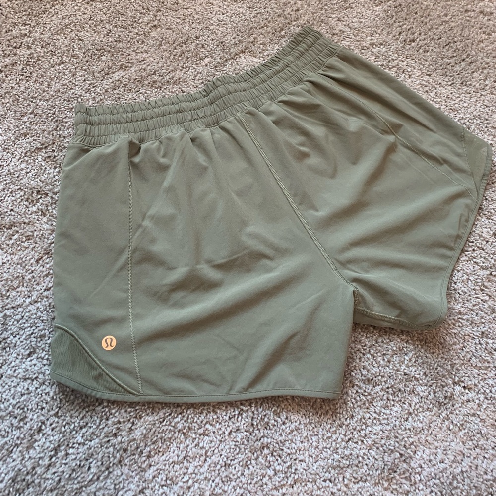Lululemon Size 8 (Tall) Olive Green Shorts
